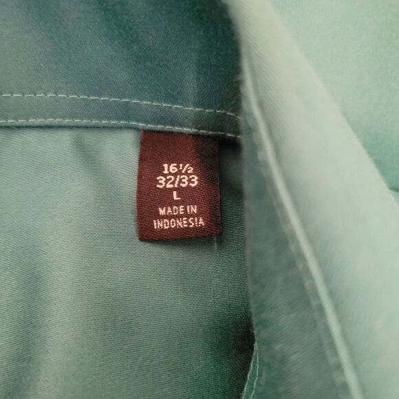 Kenneth Cole NY Wrinkle Free Button Down Shirt (Size 16.5 32/33) - Picture 6 of 9